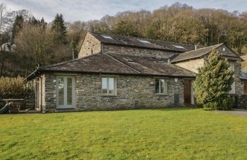 Low Newton House | Winster Fields