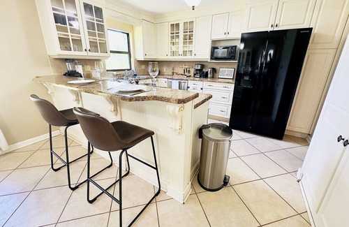 Winter Park House | Winter Park: 3B 2B Home with King Bed, Gym, & Fenced Yard