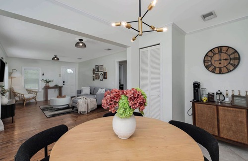 College Park House | Winter Park Gem, 2BR Near Parks, 3MI to Downtown