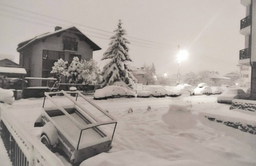 Shiligarnika Ski Chalet | Winter ski chalet for upto 6 people - Pirin Adventures