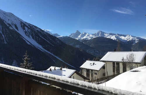 Wiesen House | Winter vacations in Davos Wiesen, cozy Vacation home 5 p. From 3. Feb 24 free