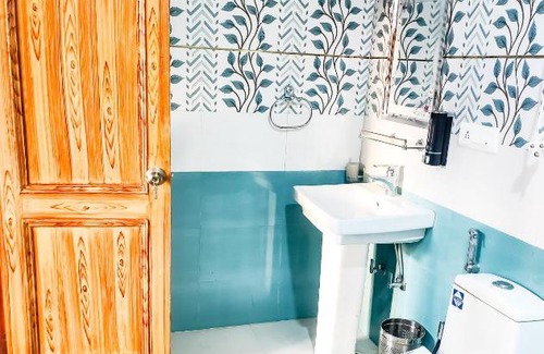 Shimla House | WinterValleyChail