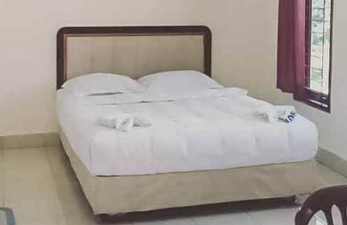 Parapat Hotel | Wisma Sedayu