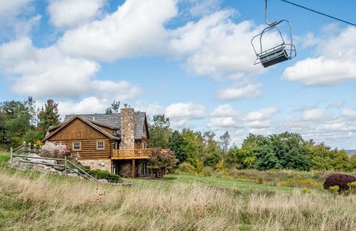 McHenry House | Wispy Business