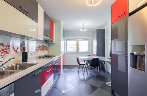 Aradas Apartment | Wisteria Guest House, Free parking - Aveiron