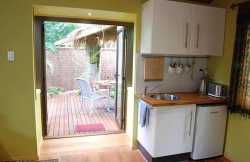 North Tamborine Bed & Breakfast | Witches Falls Cottages