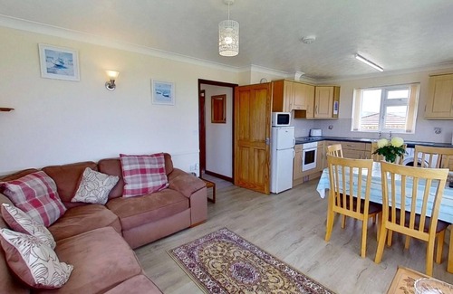 Hayle Cottage | With the stunning stretch of the south west coast path that runs from Hayle estuary to Godrevy