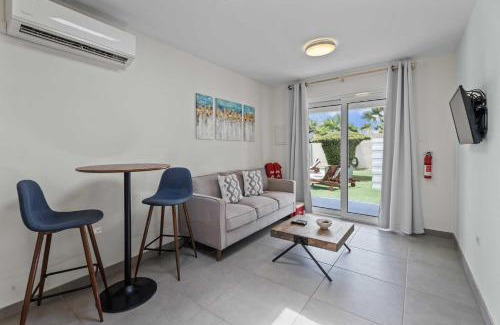 Koyari Apartment | WLR7 - 1BR near Palm Beach - White Lotus Retreat