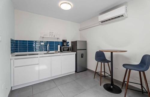 Koyari Apartment | WLR7 - 1BR near Palm Beach - White Lotus Retreat