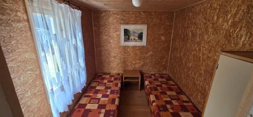 Svinna Cabin | Wodolenka