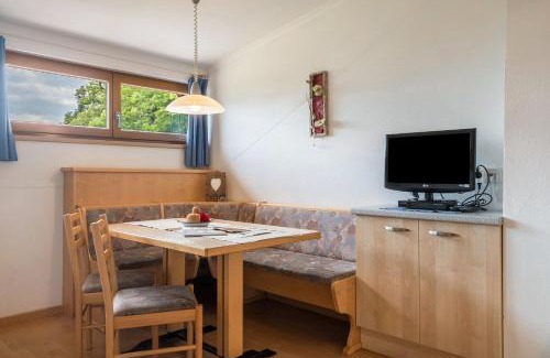Feldthurns Apartment | Woehrmannhof Apt Birnblüte