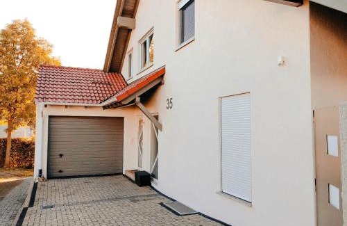 Sinsheim Apartment | Wohlfühl-Apartment Sinsheim, Nähe Therme und Museum