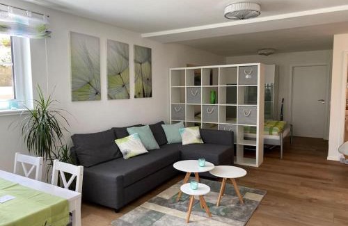 Stockach Apartment | Wohnstudio für bis zu 1-4 Personen nahe Bodensee