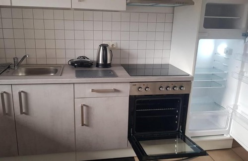 Oberzwehren Apartment | Wohnung am VW-Werk mit Balkon