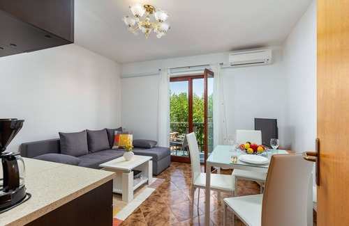 Rovinjsko Selo Apartment | Wohnung Emma