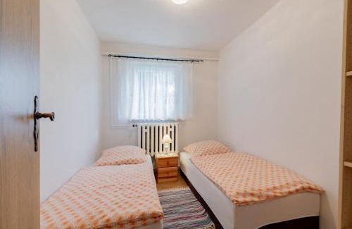 Kroepelin Apartment | Wohnung im OT Brusow mit Garten, cleaning included