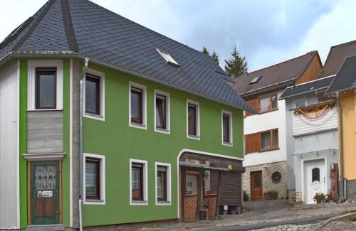Stutzerbach Apartment | Wohnung in Stützerbach nahe Skipiste, cleaning included
