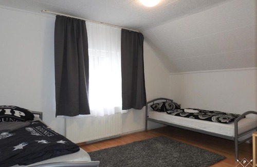 Hemelingen Apartment | Wohnung nähe Daimler 1 OG