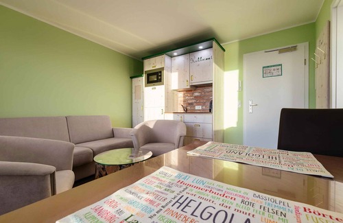 Helgoland Apartment | Wohnung zur Seeseite mit 2 Balkonen - Insulaner Ferienwohnungen