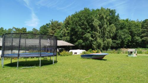 Selmsdorf Other | Wohnwagen auf Tierschutz Landhof inmitten der Natur