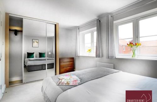 Wokingham Apartment | Wokingham - 2 Bed House with parking and garden