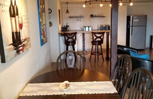 Hermann Bed & Breakfast | Wolke Suite - Himmel Haus Bed & Breakfast