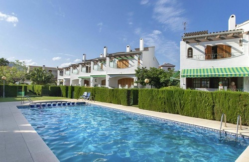 L'Hospitalet de l'Infant House | Wonderful villa for 6 guests with pool, TV, patio and parking