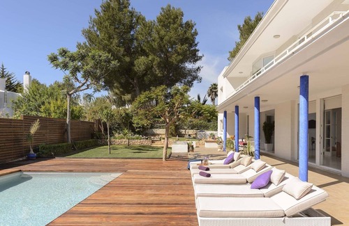 San Antonio Bay Villa | Wonderful Ibiza Villa | 5 Bedrooms | Villa Demario | Close to Bars & Nightlife.