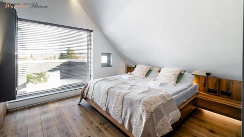 Kowary Apartment | Wonder Home - Luksusowy dom Casa Moderna z dwoma tarasami w cichej okolicy blisko Karpacza