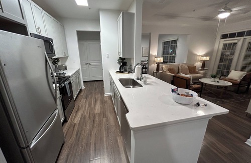 Alpharetta Apartment | Wonderful 2-Bedroom 2-Bath apartment with Attached Garage in Alpharetta
