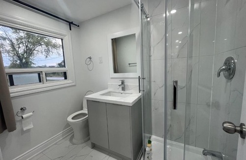 Pickering Apartment | Wonderful 2nd floor unit in Pickering- Guild Home