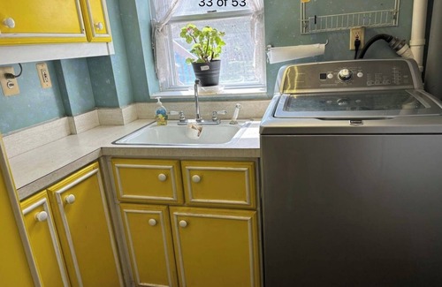 Little Ferry House | Wonderful 4-bedroom house with AC in Little Ferry