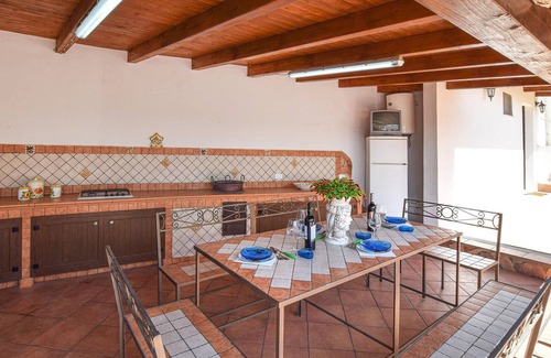 Partanna House | Wonderful cottage in the countryside, with great outdoor space to feel at home.