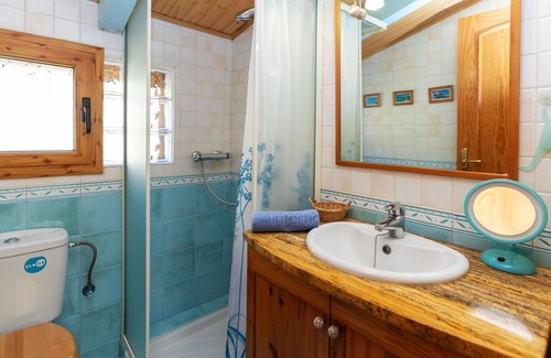 Caldes de Malavella House | Wonderful private villa for 8 people with WIFI, private pool, TV and parking
