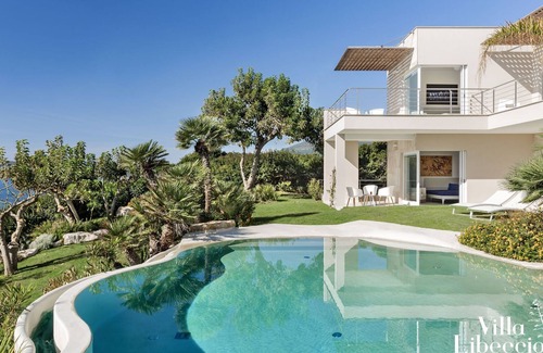 Fertilia Villa | Wonderful independent villa facing the sea with private pool for 16 people