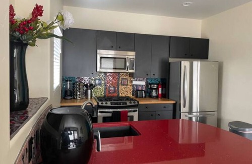 Mesilla Park House | Wonderful Mountain View Casita