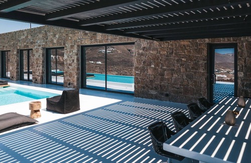 Ftelia Villa | Wonderful Mykonos Villa | Villa Rohfa | 5 Bedrooms | Unique Aegean Sea Views |.