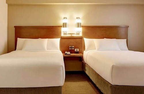 Gwinnett Place Hotel | Wonderful Place To Stay! Amazing Unit, Close to Pirates Cove Adventure Golf