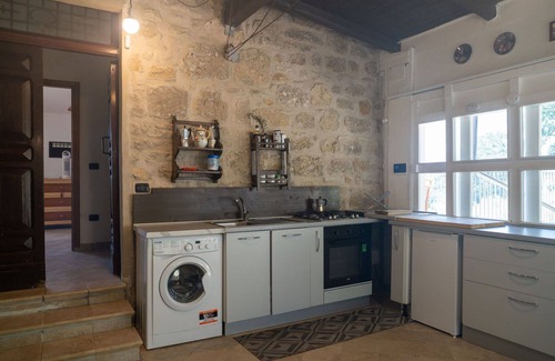 Marina di San Vito Villa | Wonderful private villa for 5 guests with WIFI, terrace, pets allowed and parking