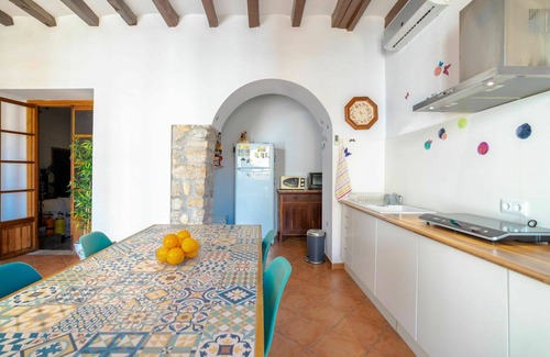 Binissalem House | Wonderful private villa for 5 people with A/C, private pool, WIFI, TV, patio and parking