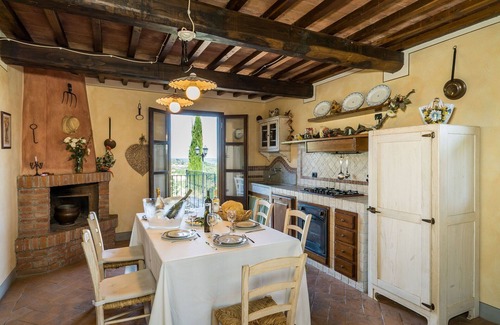 Montaione Villa | Wonderful private villa with A/C, hot tub, WIFI, private pool, TV, balcony, close to San Gimignano