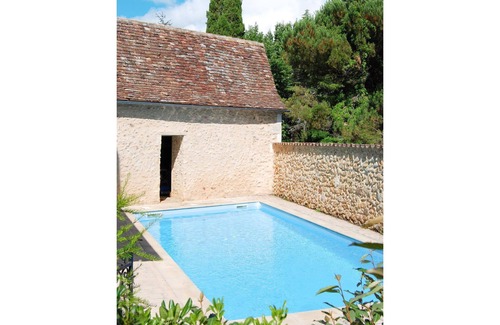 Saint-Jean-dEstissac Villa | Wonderful private villa for 6 people with private pool, WIFI, TV, pets allowed and parking