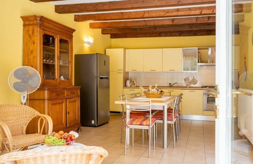 La Morra Villa | Wonderful private villa for 8 people with private pool, WIFI, TV and patio
