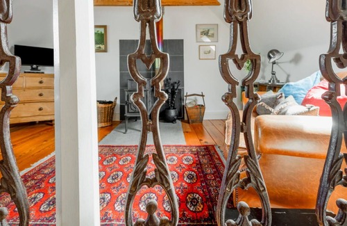 Beauly House | Wonderful private villa for 2 people with WIFI, patio, panoramic view and parking