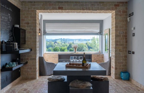 Mazzano Romano Villa | Wonderful private villa for 6 people with WIFI, A/C, hot tub, pool and TV