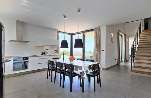 Farini Villa | Wonderful private villa with private pool, WIFI, A/C, TV, patio, panoramic view and parking