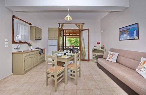 Panormos Apartment | Wonderful studio 1min walk from the sea front