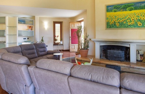 Bivio Lugnano House | Wonderful vacation idyll with a touch of luxury.