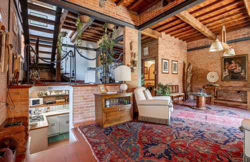 Massa e Cozzile Villa | Wonderful villa with private pool, A/C, WIFI, TV, patio, pets allowed, panoramic view and parking