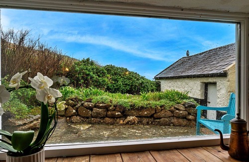 Sennen Cove House | Wonderful villa for 4 people with WIFI and parking